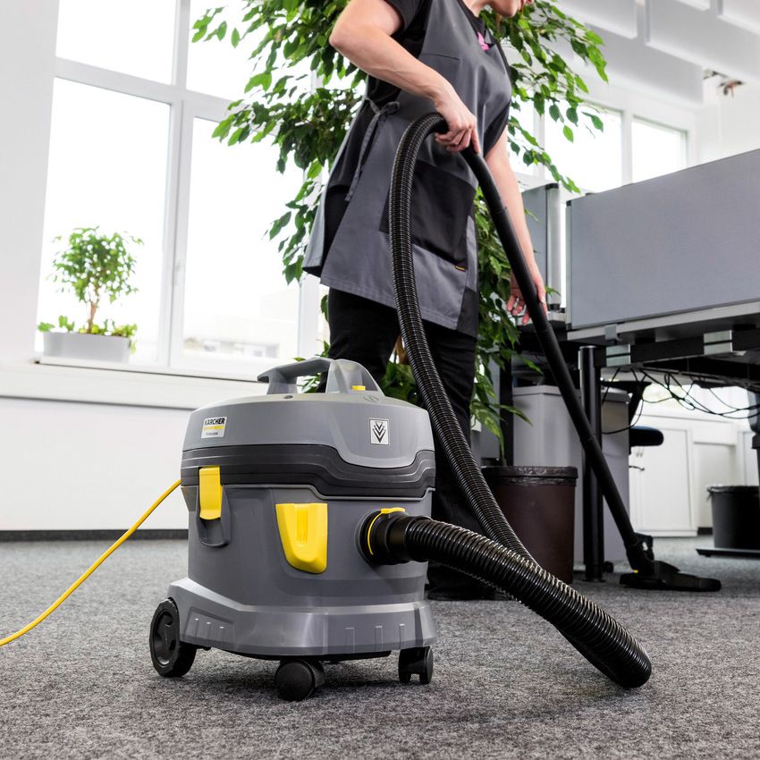 Karcher T11/1 Classic Professional 11L Dry Vacuum Cleaner 240v